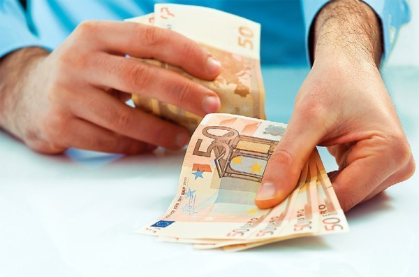 ΕΛΣΤΑΤ: Αύξηση 5,4% στο μισθολογικό κόστος το τέταρτο τρίμηνο