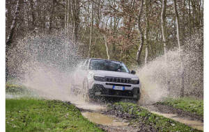 Το Jeep Avenger διαθέσιμο και ως αμιγώς ηλεκτρικό