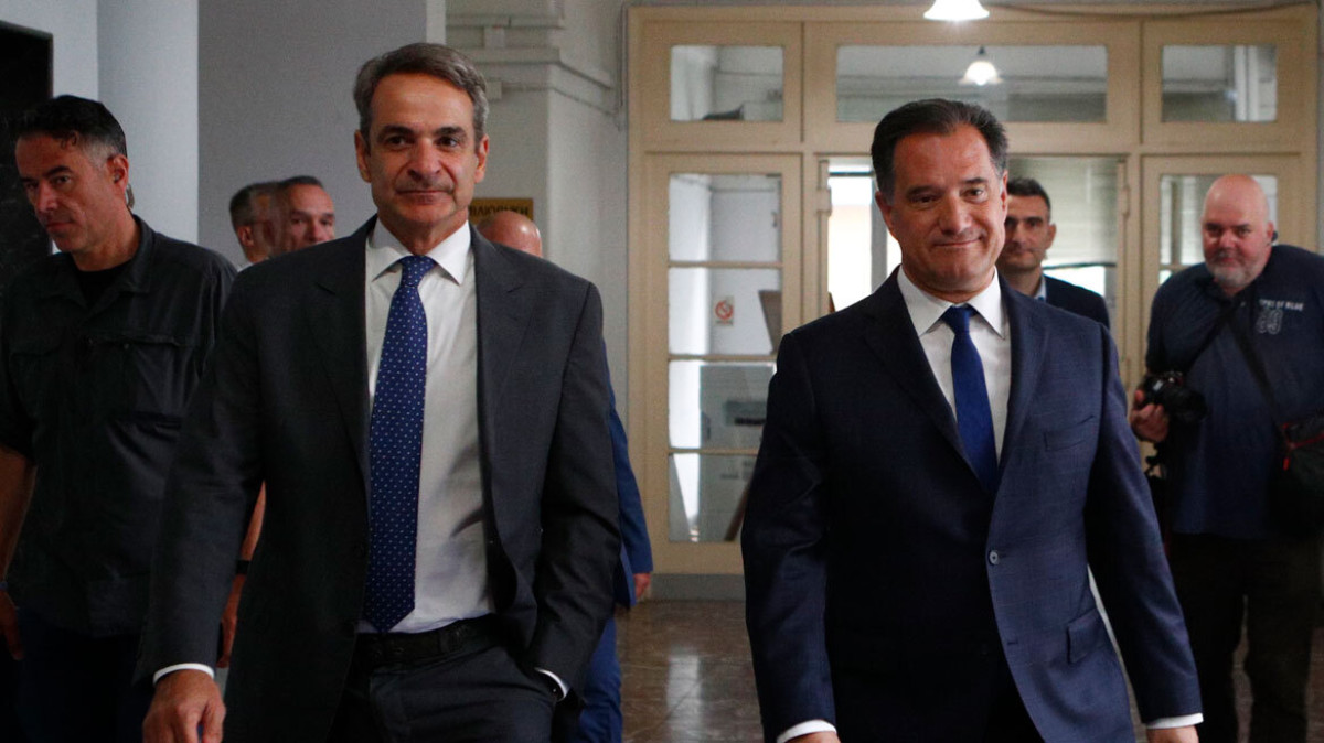 Επίσκεψη Μητσοτάκη στο Υπ.Υγείας με φόντο τα προβλήματα της καθημερινότητας