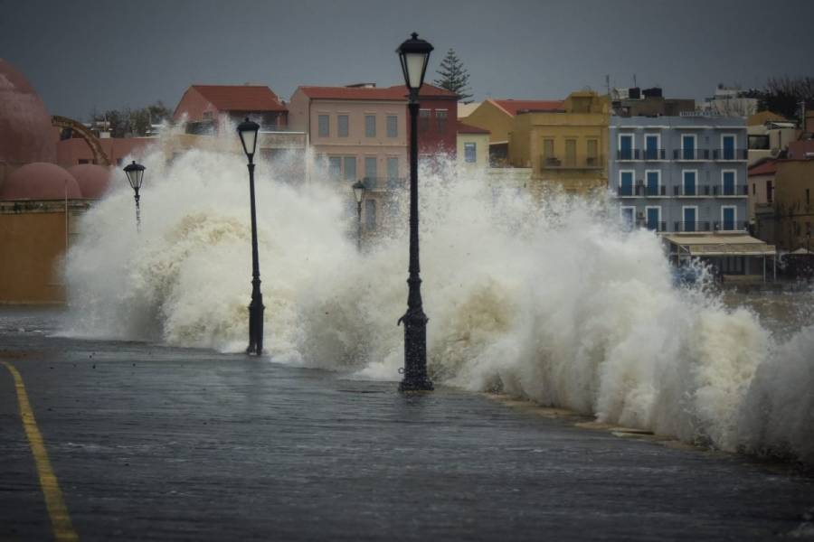 Τρία διαδοχικά κύματα κακοκαιρίας έως την Τετάρτη