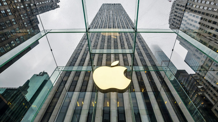 Apple: Εξετάζει το ενδεχόμενο να κυκλοφορήσει MacBook με οθόνη αφής