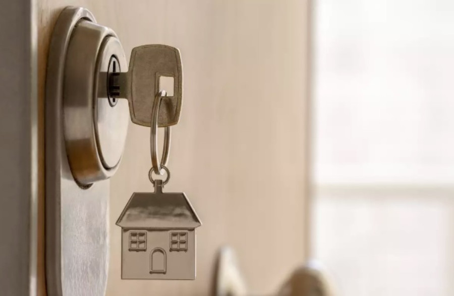 Βραχυχρόνιες μισθώσεις: 1.500 λιγότερα ακίνητα στο κέντρο της Αθήνας – Το «σήμα» Πιερρακάκη