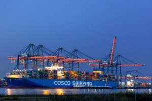 COSCO Shipping Energy: Κέρδη $670 εκατ. στο εξάμηνο από την άνοδο των ναύλων