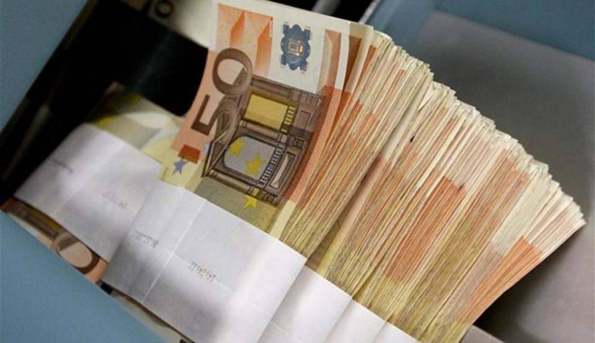 Οι πληρωμές της εβδομάδας: Επιδόματα ΟΠΕΚΑ, ΟΑΕΔ και προκαταβολές συντάξεων