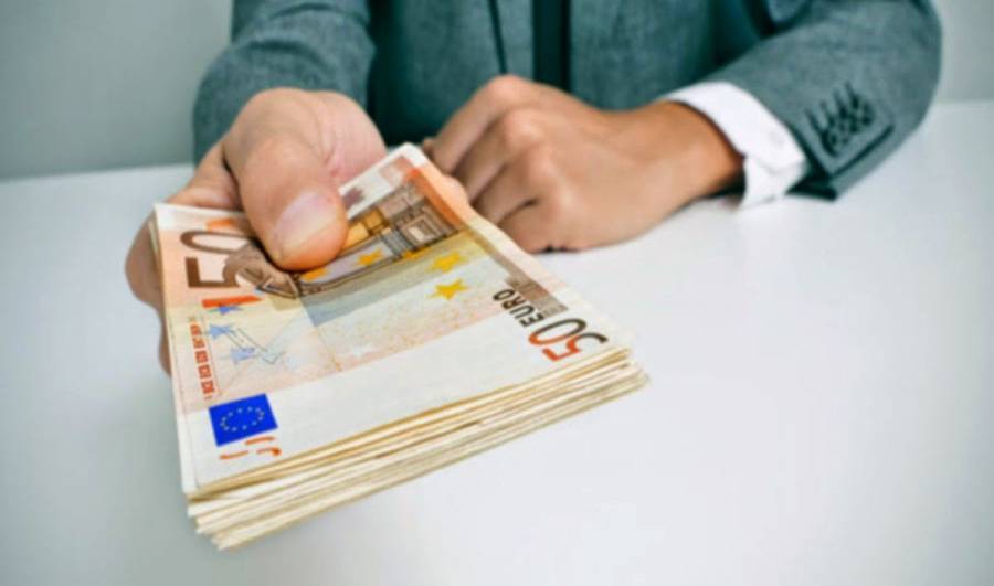 Οι μέσοι μισθοί πλήρους και μερικής απασχόλησης