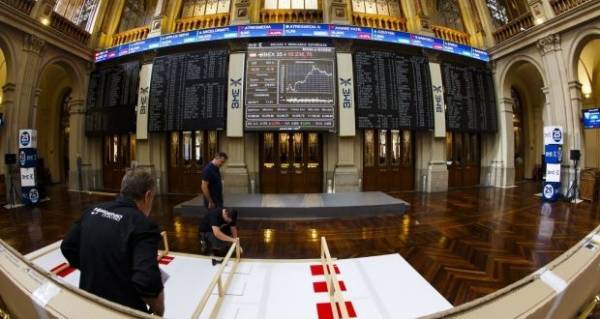 Μικτά πρόσημα και αβεβαιότητα στις ευρωπαϊκές αγορές