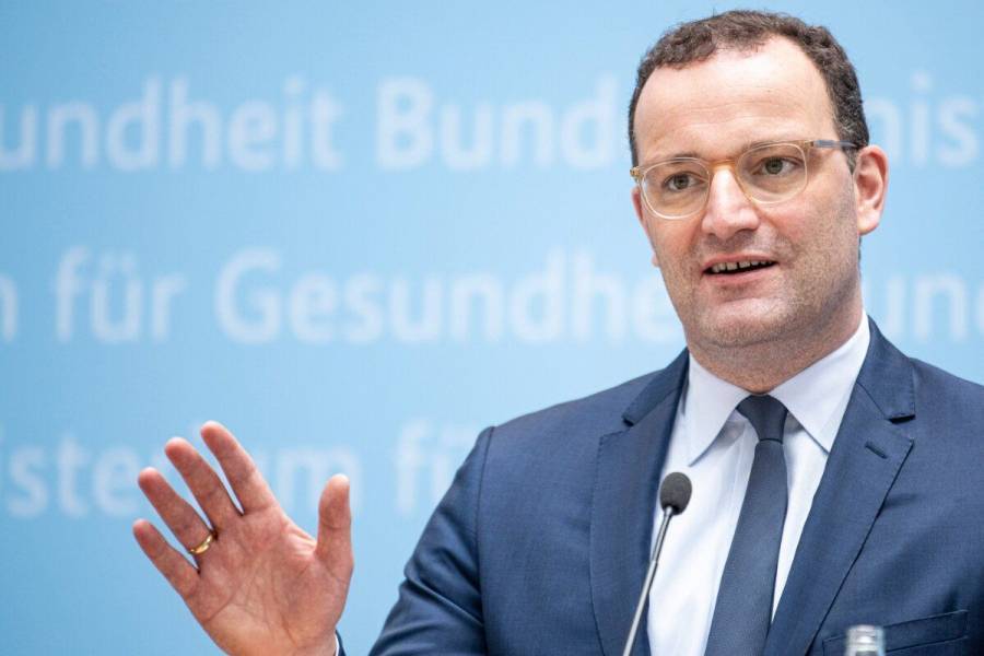 Γερμανός υπουργός Υγείας: Τέλος η πανδημία την άνοιξη