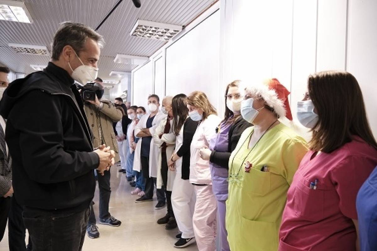 Έκκληση Μητσοτάκη: Να τηρήσουμε στο ακέραιο τις επιταγές της Πολιτείας