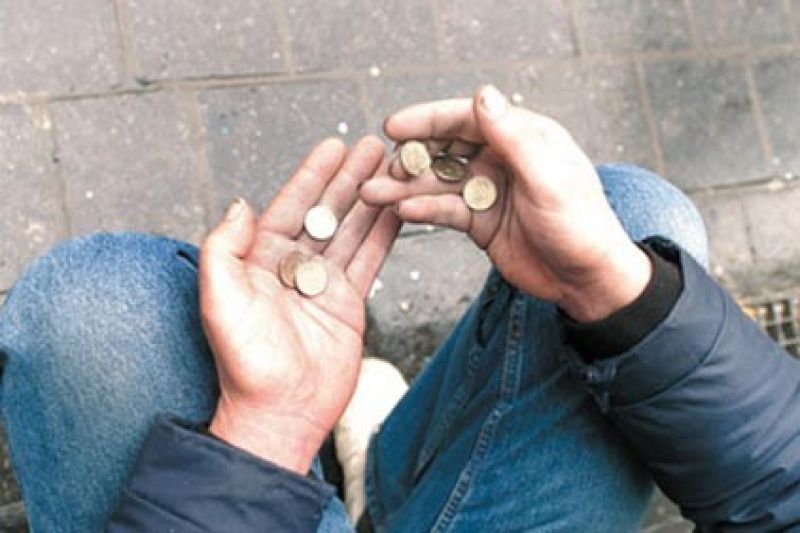 Σοκ: Φτωχοί ένας στους τρεις Έλληνες και ένας στους 4 Ευρωπαίους
