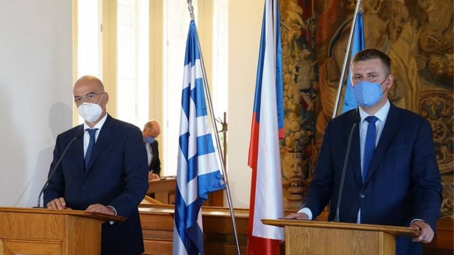 Δένδιας: Θέλουμε λίστα κυρώσεων κατά της Τουρκίας