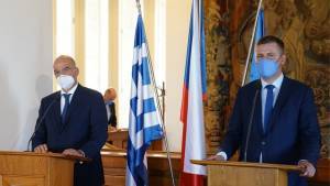 Δένδιας: Θέλουμε λίστα κυρώσεων κατά της Τουρκίας