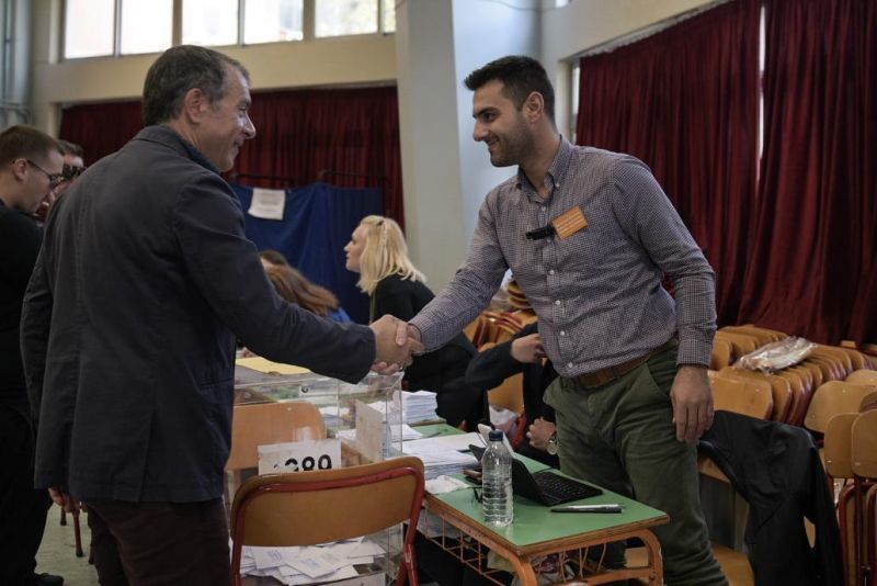 Θεοδωράκης: Συγχαρητήρια στη Φώφη - Ο αγώνας συνεχίζεται