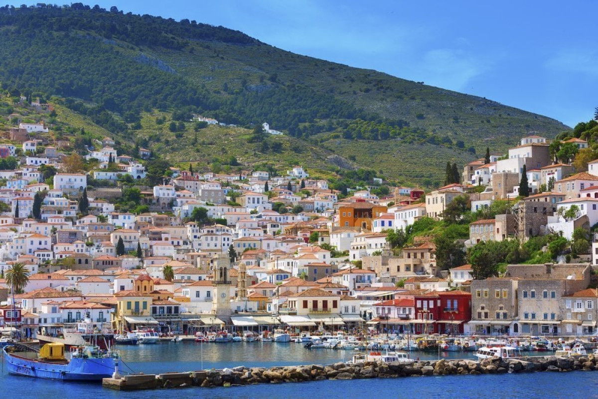 Μέσω του gov.gr οι πολίτες υποβάλλουν αίτηση για αποβίβαση οχημάτων στην Ύδρα