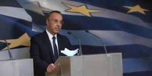 Σταϊκούρας: Επεκτείνονται τα μέτρα στήριξης-Προστίθενται €1,35 δισ. στα ταμειακά διαθέσιμα