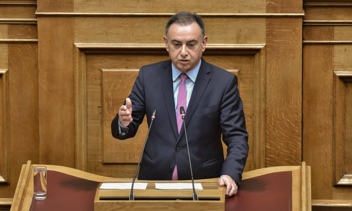 Κέλλας - Ένταση στη Βουλή για την ευλογιά των αιγοπροβάτων με Λιακούλη: Δεν υπάρχει εγκεκριμένο εμβόλιο