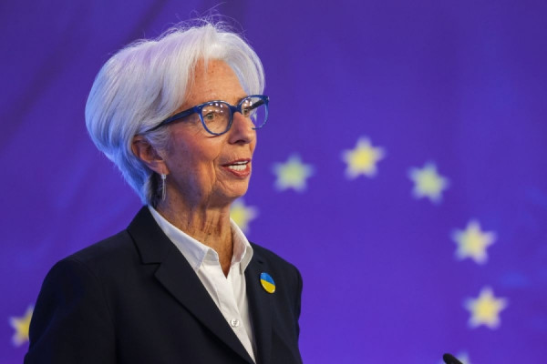 Λαγκάρντ: Η επαναφορά του πληθωρισμού στο 2% είναι αδιαπραγμάτευτη
