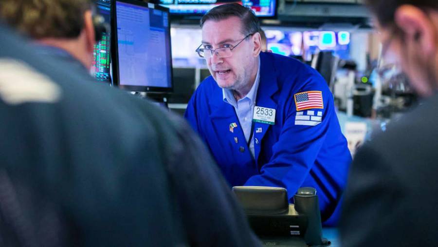 Νέο ρεκόρ, αλλά χωρίς να «πείθει» η Wall Street
