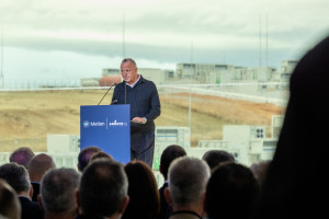 Ευάγγελος Μυτιληναίος: Πώς επηρεάζει το πλαφόν των 500 MW τις επενδύσεις στις μπαταρίες
