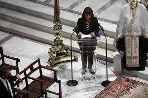 Σακελλαροπούλου: Ο Μίκης Θεοδωράκης έγινε παιδαγωγός του Έθνους