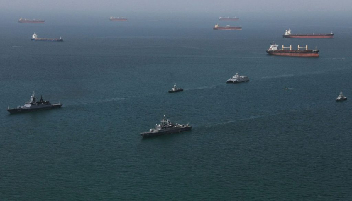 Ελληνόκτητα πλοία με σιτηρά πέρασαν τα Στενά του Ορμούζ