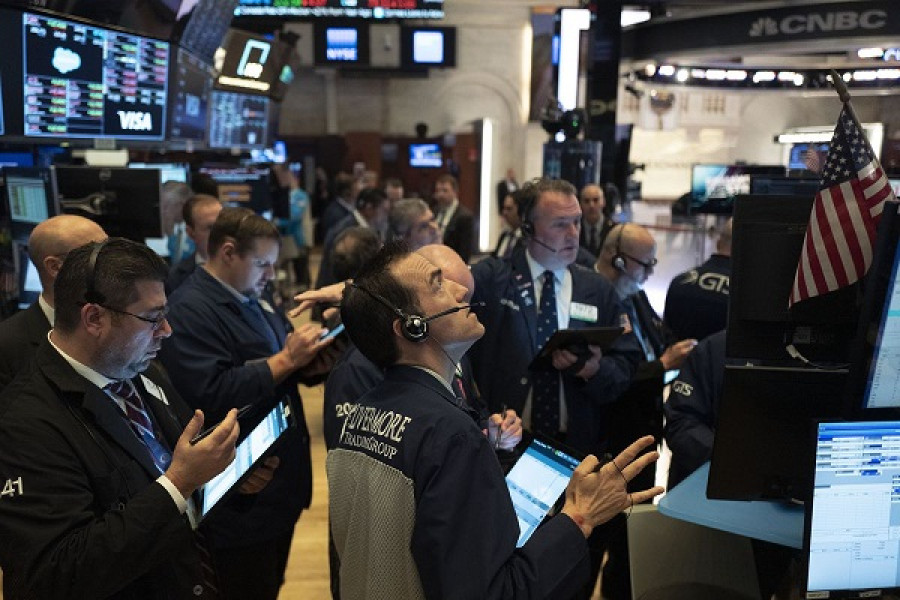 Rollercoaster η Wall Street: Όγδοη διαδοχική εβδομάδα απωλειών