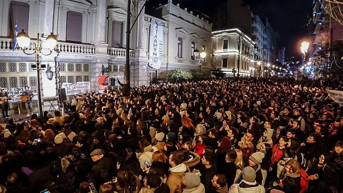 Εθνικό Θέατρο: Τέλος η κατάληψη στο Τσίλερ, συνεχίζεται στο Ρεξ