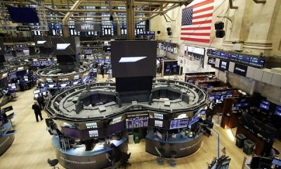 Η Wall Street «ζυγίζει» τα δεδομένα από τράπεζες και επιτόκια