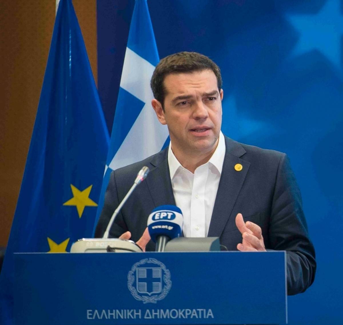 Τσίπρας: Δεν λύνουμε το Σκοπιανό για... χατίρι τρίτων