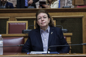 Μενδώνη: Η Υπηρεσία δεν γνώριζε την ύπαρξη της Συλλογής Στερν