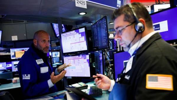 Μικτή εικόνα στη Wall Street - «Βαρίδι» ο τεχνολογικός κλάδος
