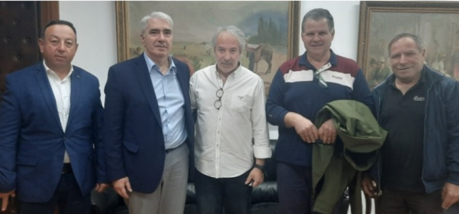 Κεδίκογλου: Συνάντηση με μυδοκαλλιεργητές για την επίλυση προβλημάτων του κλάδου