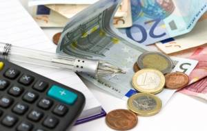 Άνοδος 4,9% στο διαθέσιμο εισόδημα νοικοκυριών στο α' τρίμηνο