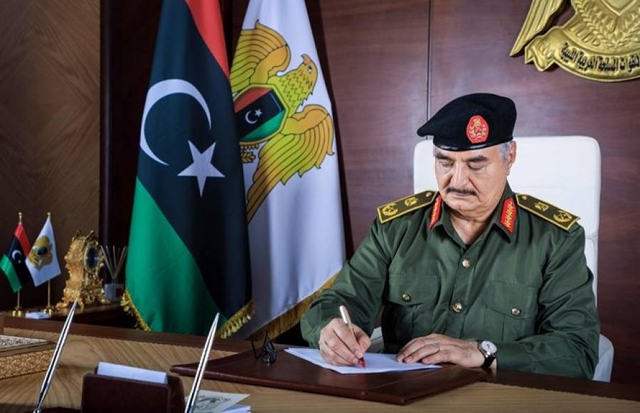 Υποψήφιος για την προεδρία της Λιβύης ο Χάφταρ