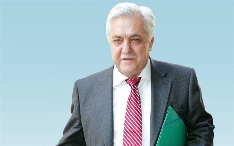 Επιστροφή στην ενεργό πολιτική δράση ανακοίνωσε ο Α. Παπαδόπουλος