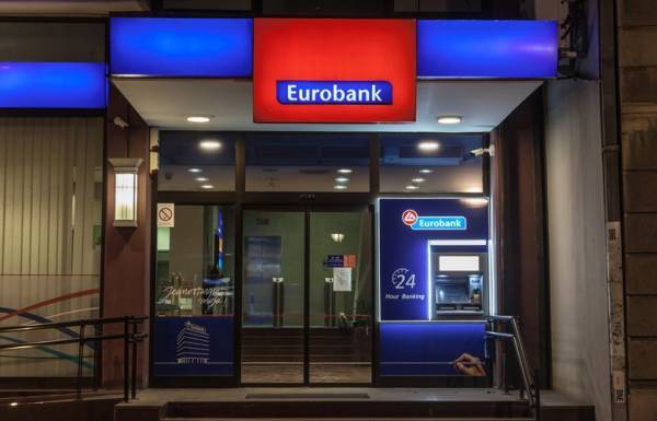 «Πράσινο φως» από το ΔΣ της Eurobank στο σχέδιο διάσπασης