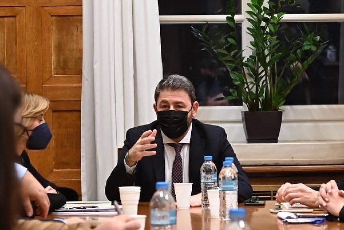 Οι προτάσεις Ανδρουλάκη για μία δίκαιη πολιτική κατά της ακρίβειας