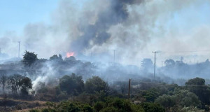 Κύθηρα: Αναζωπύρωση και διαδοχικά μηνύματα από το 112
