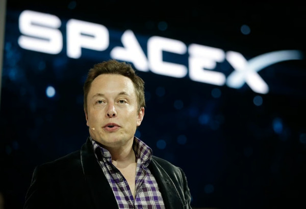 Στα $150 οι μετοχές της SpaceX στο ντεμπούτο της στη Wall Street - Πρώτος τρισεκατομμυριούχος o Μασκ