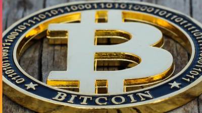 Έσπασε το «φράγμα» των 60.000 δολαρίων το bitcoin