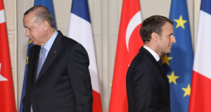 Ερντογάν προς Μακρόν: Πολλές δυνατότητες συνεργασίας των δύο χωρών