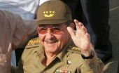 Ο Ραούλ Κάστρο συγχαίρει την κυβέρνηση του Αλέξη Τσίπρα