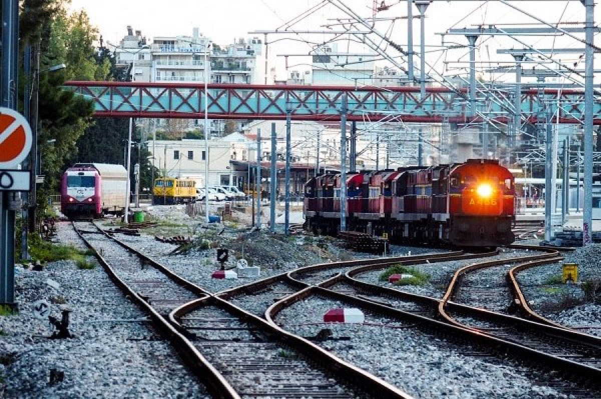 Καθυστερήσεις στα τρένα ελέω καύσωνα- Χαμηλές ταχύτητες για λόγους ασφαλείας