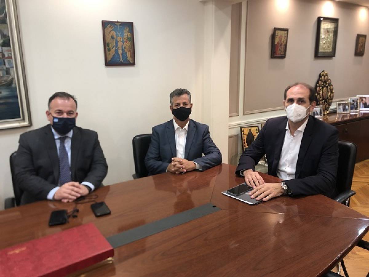 Συνάντηση Βεσυρόπουλου-ΣΕΤΚΕ: Στο επίκεντρο η ελάφρυνση του ΕΝΦΙΑ