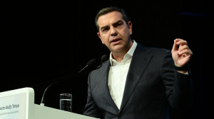 Τσίπρας: Το σημερινό καθεστώς οδηγεί την πατρίδα στα βράχια