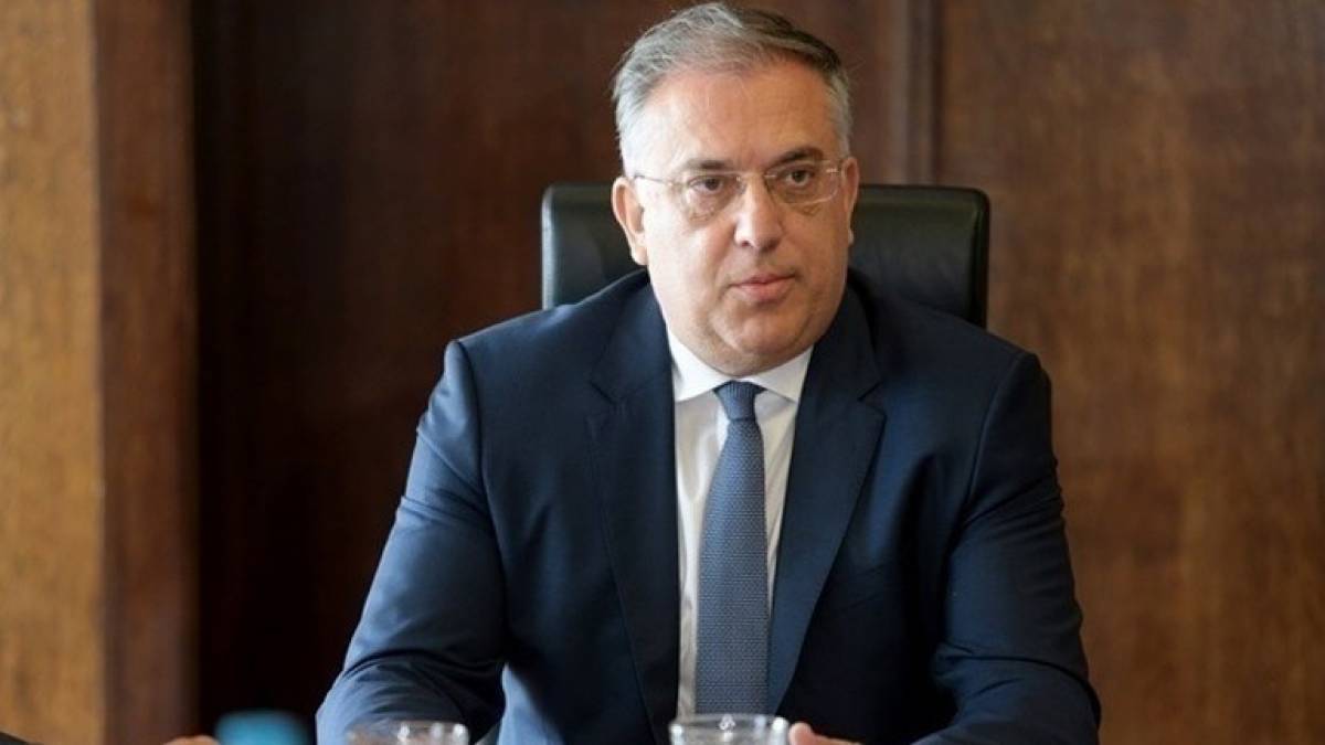 Καταδίωξη στο Πέραμα: Στον Θεοδωρικάκο το πόρισμα για τους αστυνομικούς