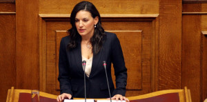 Κεφαλογιάννη: Ο ελληνικός τουρισμός εξελίσσεται