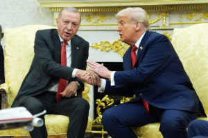 Και τι θα γίνει με τη διεθνή νομιμότητα όταν ο Τραμπ ασχοληθεί με τα δικά μας;