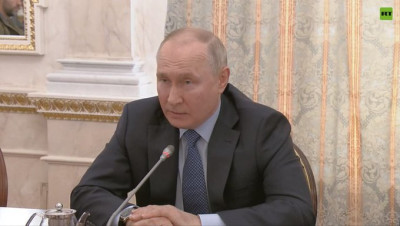 Πούτιν: Παραδέχθηκε ελλείψεις σε πυρομαχικά υψηλής ακρίβειας και drones