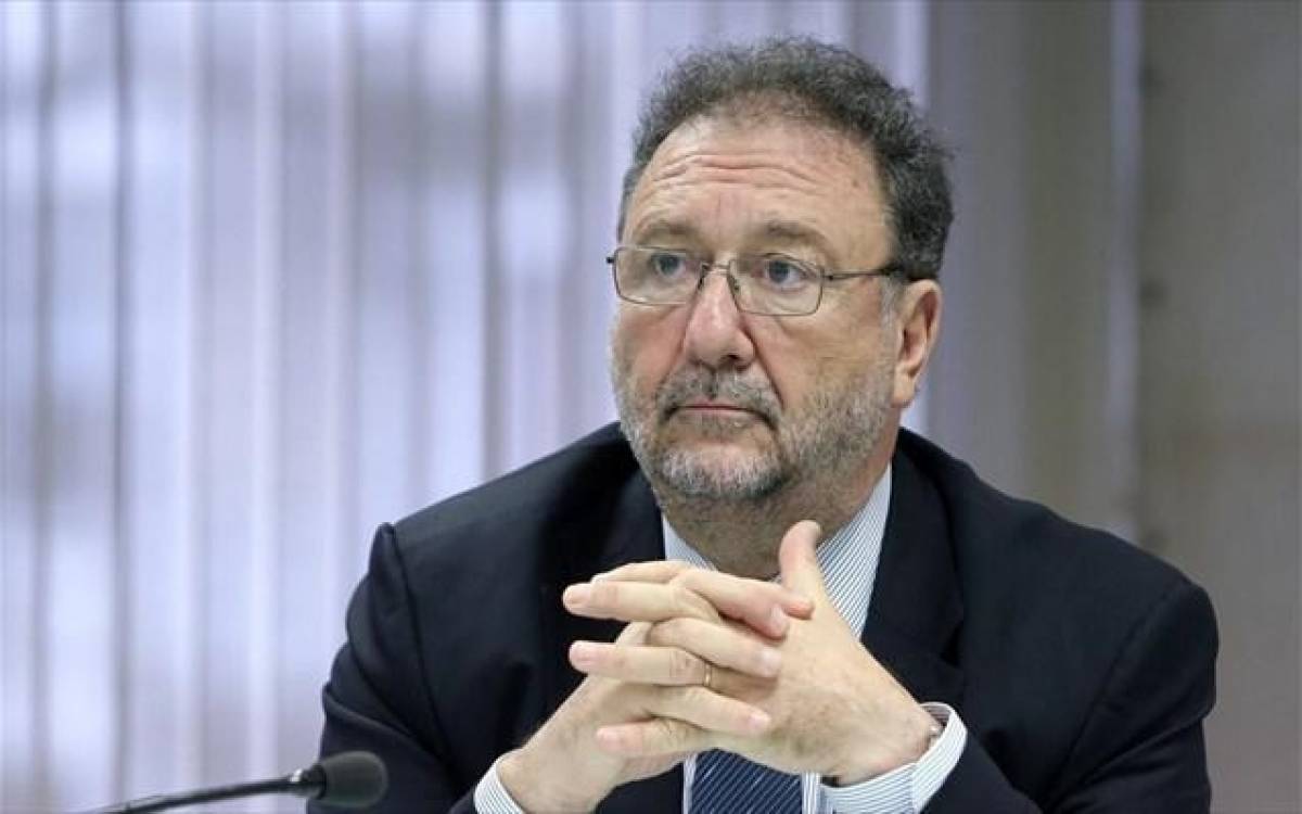 Πιτσιόρλας: Έχει οικονομική λογική η αύξηση του κατώτατου μισθού