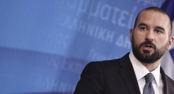 Τζανακόπουλος: Κοινή απόφαση Τσίπρα-Βούτση να σταματήσουν οι μετατάξεις